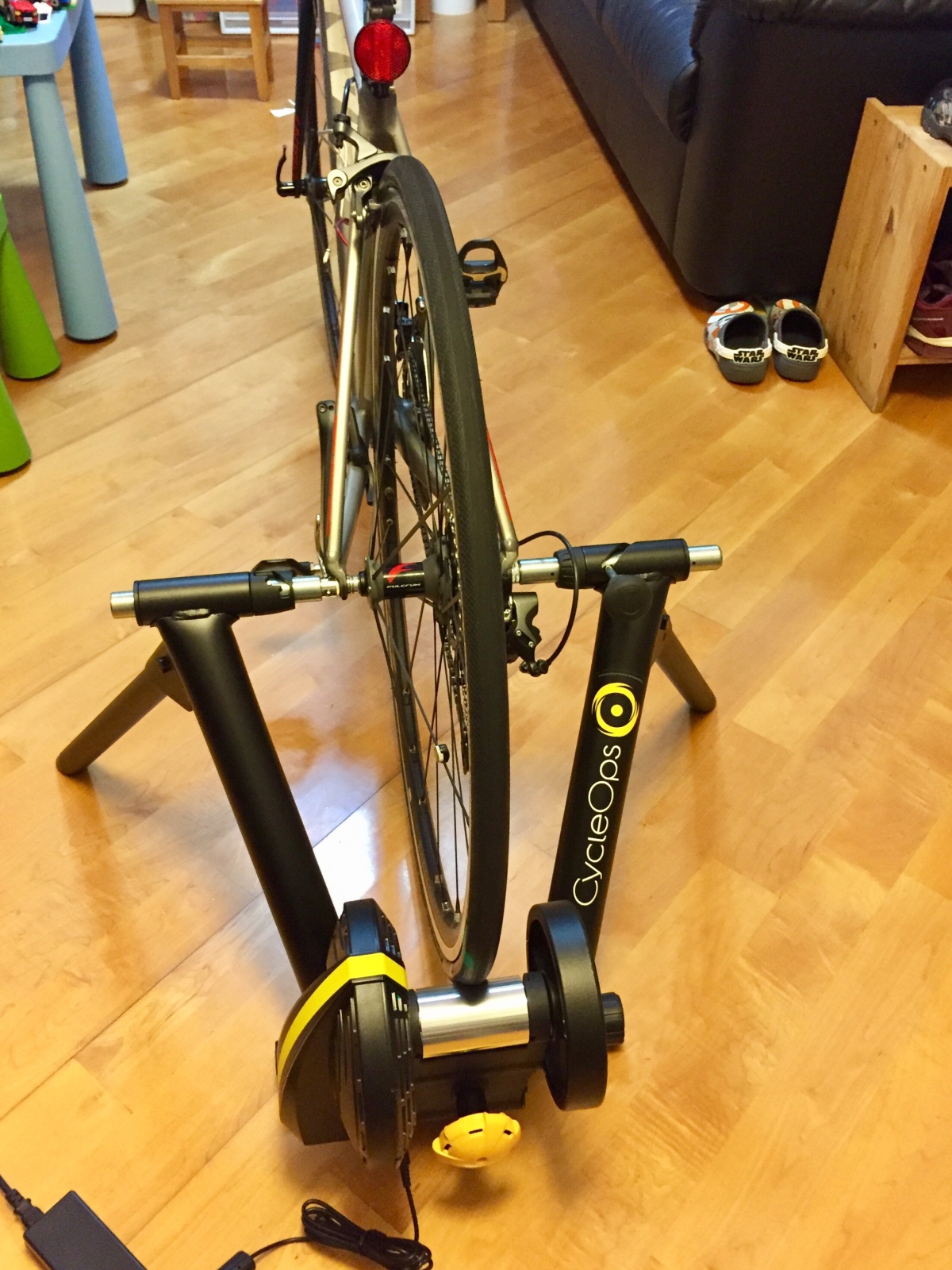 CycleOps Magnus Smart Trainer- Ready for Software Setup